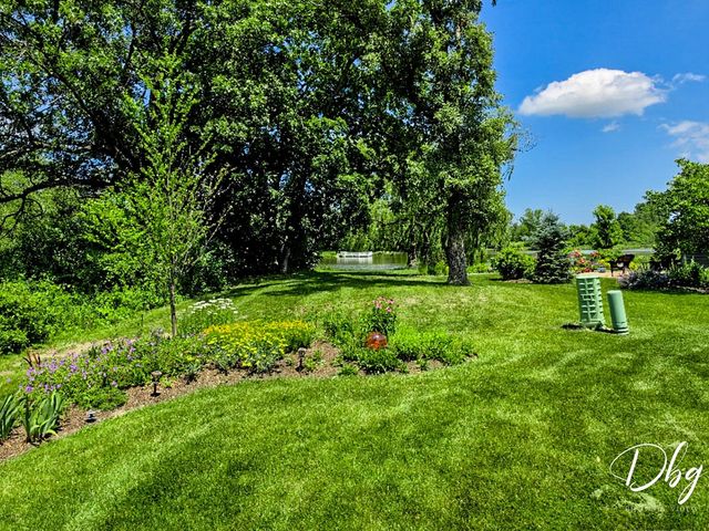 1512 Concord Circle, Grayslake, IL 60030