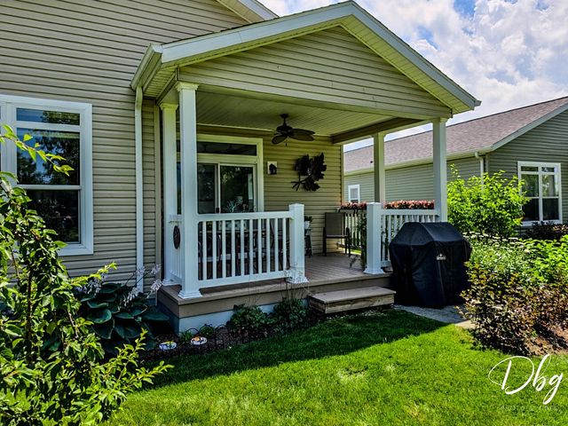 1512 Concord Circle, Grayslake, IL 60030