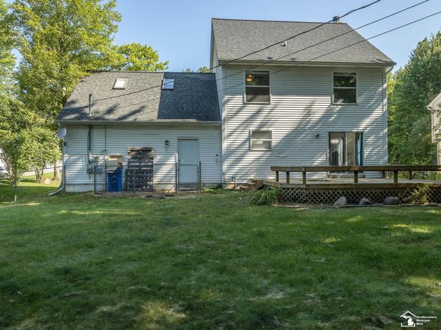 5893 Forestal Drive, Waterford Twp, MI 48327