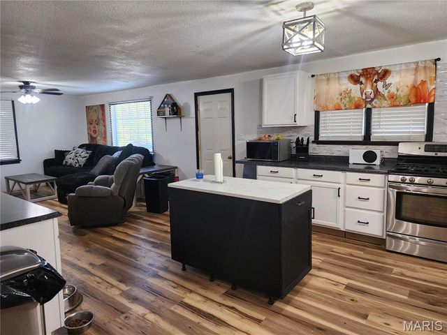 4392 Flucom Road, De Soto, MO 63020