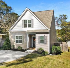 430 Cherry Street, Fuquay Varina, NC 27526