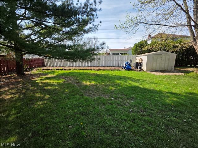 5820 Wilson Mills Road, Highland Hills, OH 44143