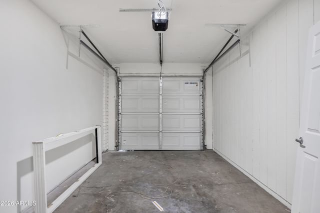 643 E HARMONY Avenue, Mesa, AZ 85204