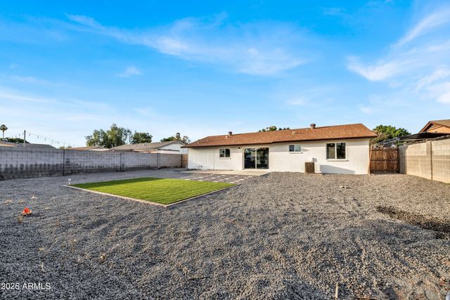 643 E HARMONY Avenue, Mesa, AZ 85204