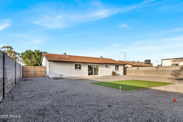 643 E HARMONY Avenue, Mesa, AZ 85204