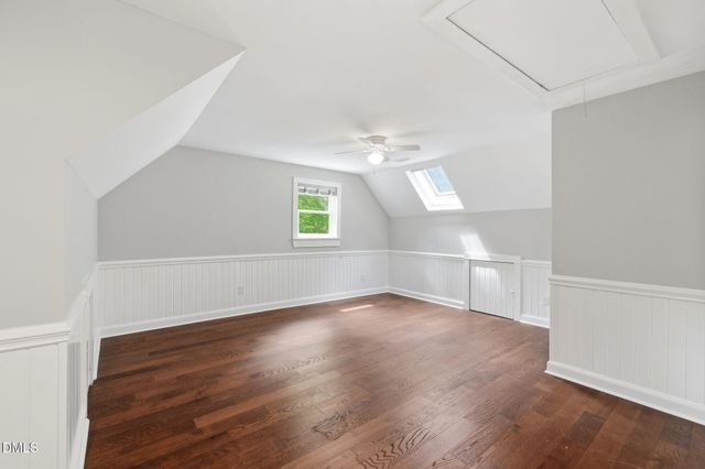 5621 Nc Hwy 54 W, Chapel Hill, NC 27516