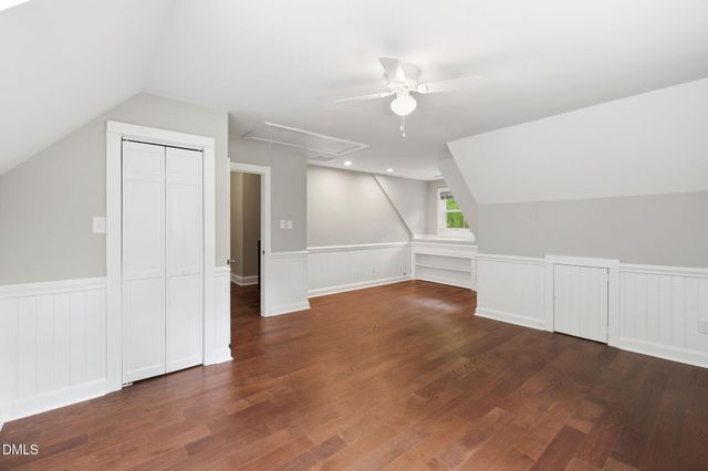 5621 Nc Hwy 54 W, Chapel Hill, NC 27516