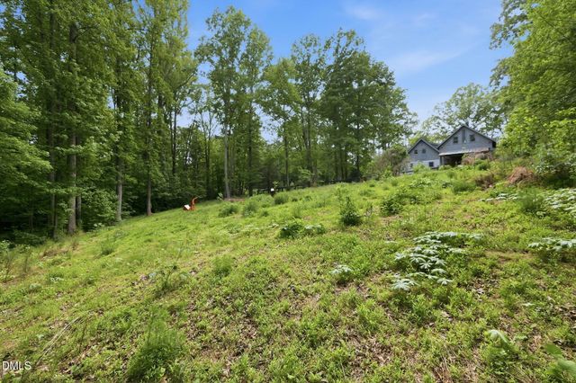 5621 Nc Hwy 54 W, Chapel Hill, NC 27516