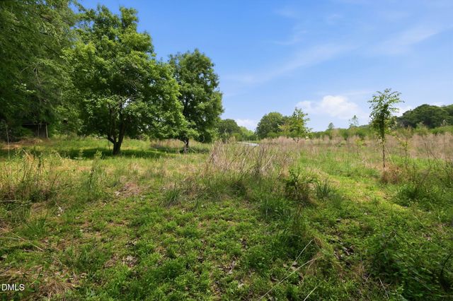 5621 Nc Hwy 54 W, Chapel Hill, NC 27516
