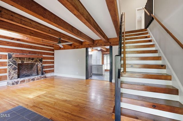 5621 Nc Hwy 54 W, Chapel Hill, NC 27516