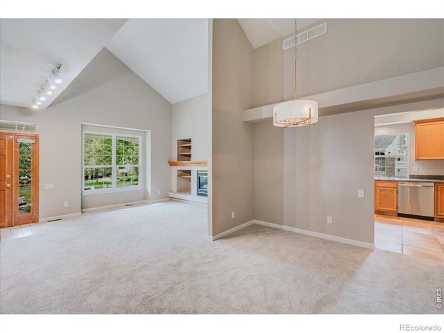 2909 W Long Circle E, Littleton, CO 80120