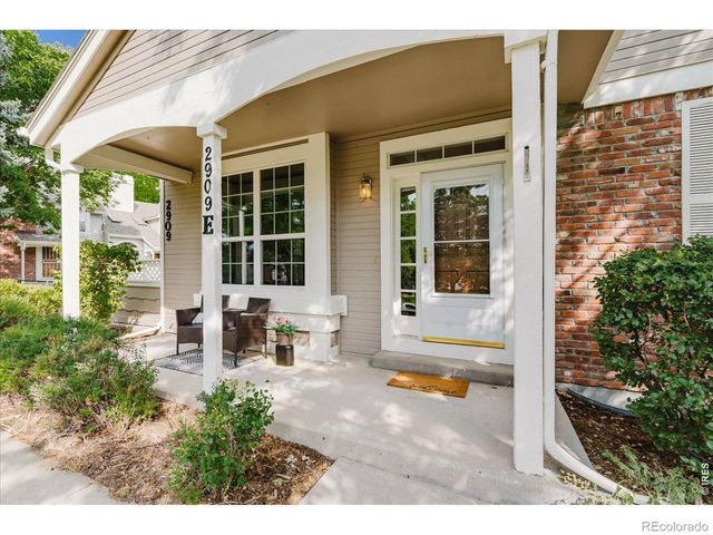 2909 W Long Circle E, Littleton, CO 80120
