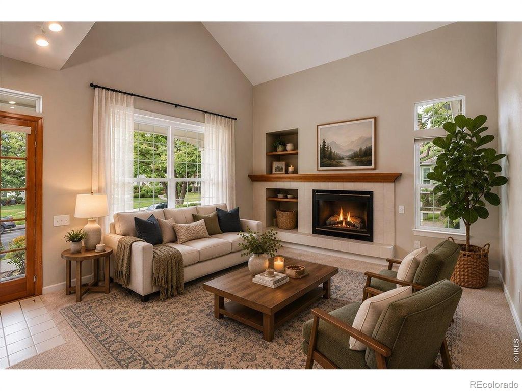 2909 W Long Circle E, Littleton, CO 80120