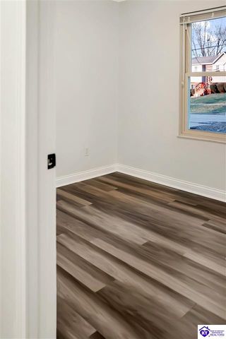 858 Shelby Avenue, Radcliff, KY 40160