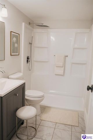 858 Shelby Avenue, Radcliff, KY 40160