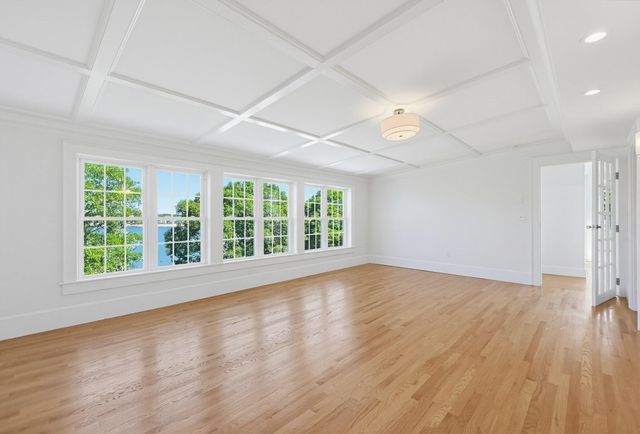 54 Arlington Drive, Buzzards Bay, MA 02532