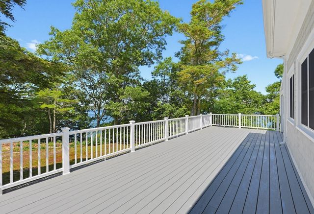 54 Arlington Drive, Buzzards Bay, MA 02532