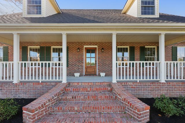 2397 Mt View Rd, Manchester, TN 37355