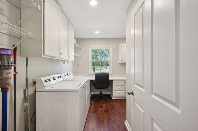 2397 Mt View Rd, Manchester, TN 37355