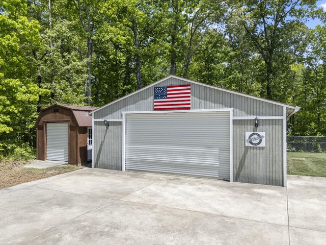1647 Crowe Circle, Soddy Daisy, TN 37379