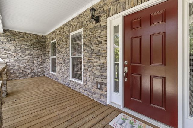 1647 Crowe Circle, Soddy Daisy, TN 37379
