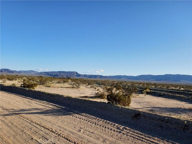 4461 Meriwether Road, 29 Palms, CA 92277