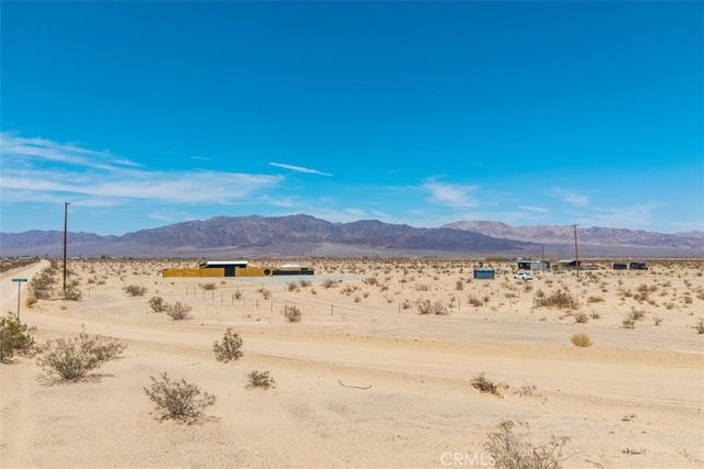 4461 Meriwether Road, 29 Palms, CA 92277