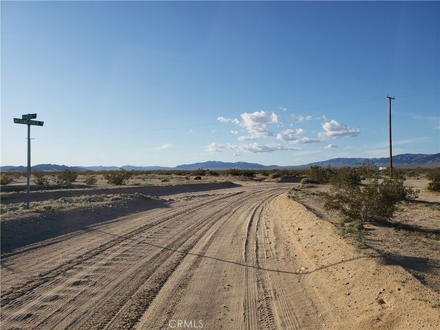 4461 Meriwether Road, 29 Palms, CA 92277