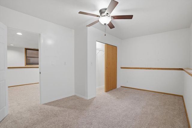 114 Galahad Court, Poplar Grove, IL 61065