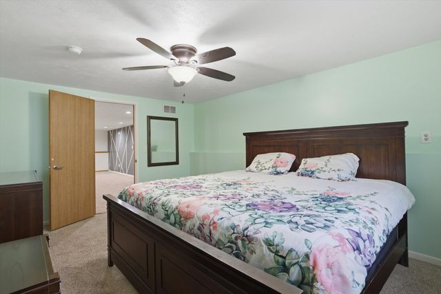 114 Galahad Court, Poplar Grove, IL 61065