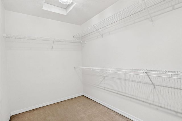 1518 W Coach House Court, Nixa, MO 65714