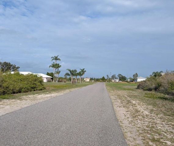 12 POINCIANA DRIVE, Indian Lake Estates, FL 33855