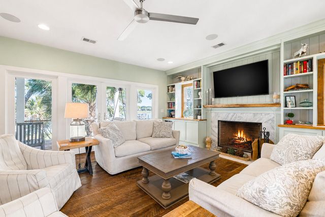 3019 Buccaneer Road, Isle Of Palms, SC 29451