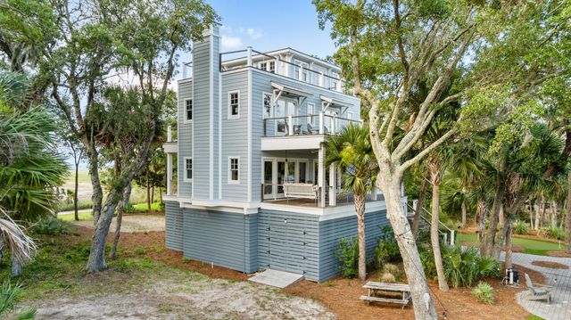 3019 Buccaneer Road, Isle Of Palms, SC 29451