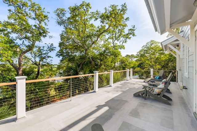 3019 Buccaneer Road, Isle Of Palms, SC 29451