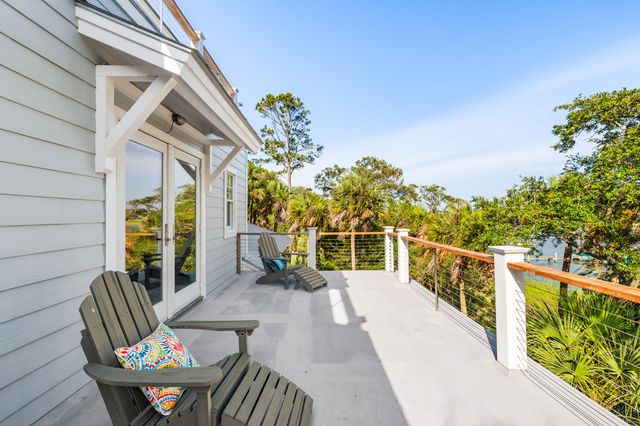 3019 Buccaneer Road, Isle Of Palms, SC 29451