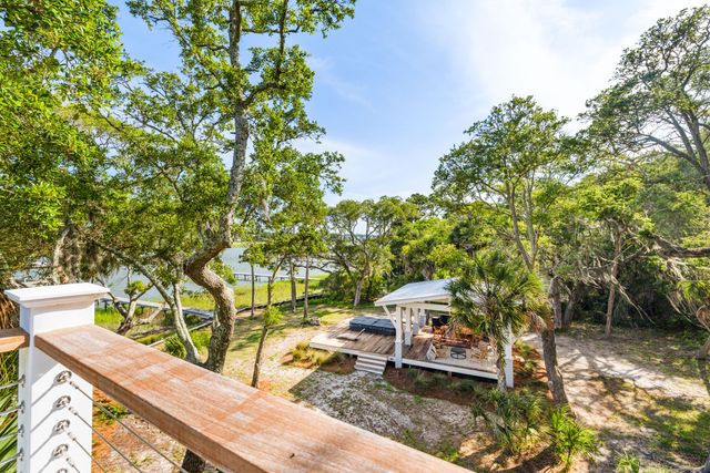 3019 Buccaneer Road, Isle Of Palms, SC 29451