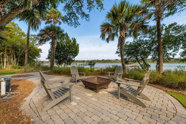 3019 Buccaneer Road, Isle Of Palms, SC 29451