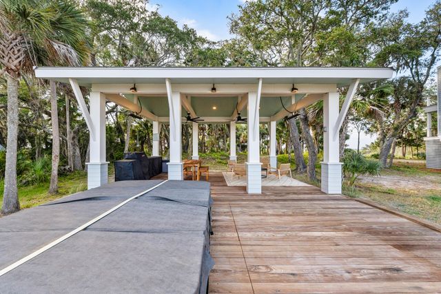 3019 Buccaneer Road, Isle Of Palms, SC 29451