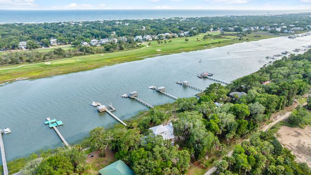 3019 Buccaneer Road, Isle Of Palms, SC 29451