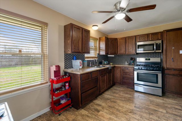 2423 Metz Street, Houston, TX 77034