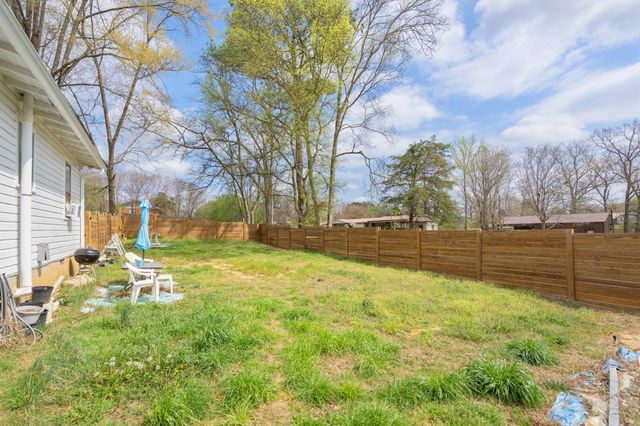 252 LUNA ST, Decaturville, TN 38329