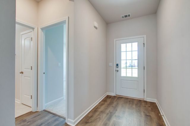 6059 Japonica Lane, White House, TN 37188