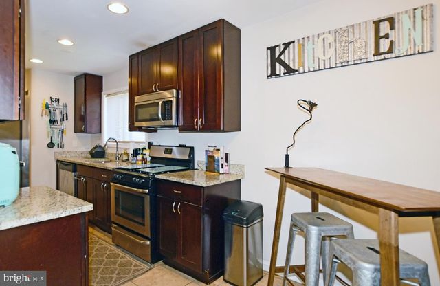 912 IRVINGTON ST, Oxon Hill, MD 20745