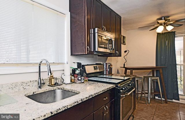 912 IRVINGTON ST, Oxon Hill, MD 20745