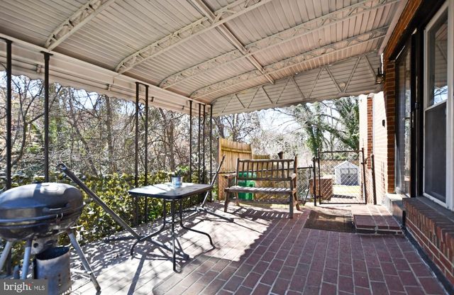 912 IRVINGTON ST, Oxon Hill, MD 20745