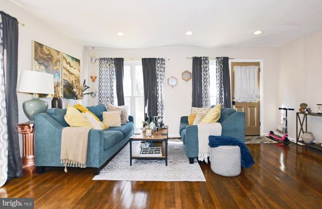 912 IRVINGTON ST, Oxon Hill, MD 20745