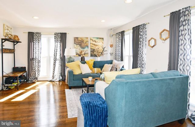 912 IRVINGTON ST, Oxon Hill, MD 20745