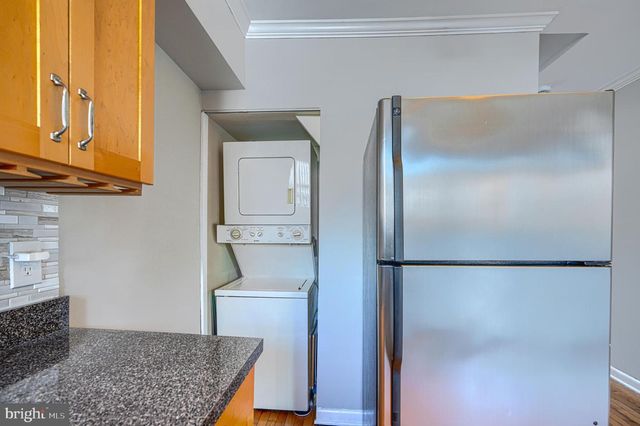 906 S BELNORD AVE, Baltimore, MD 21224