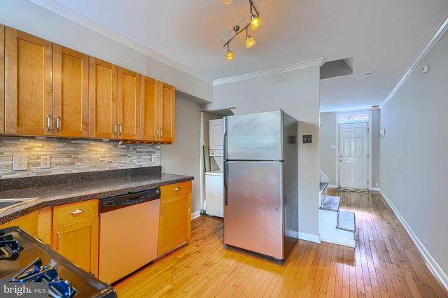 906 S BELNORD AVE, Baltimore, MD 21224